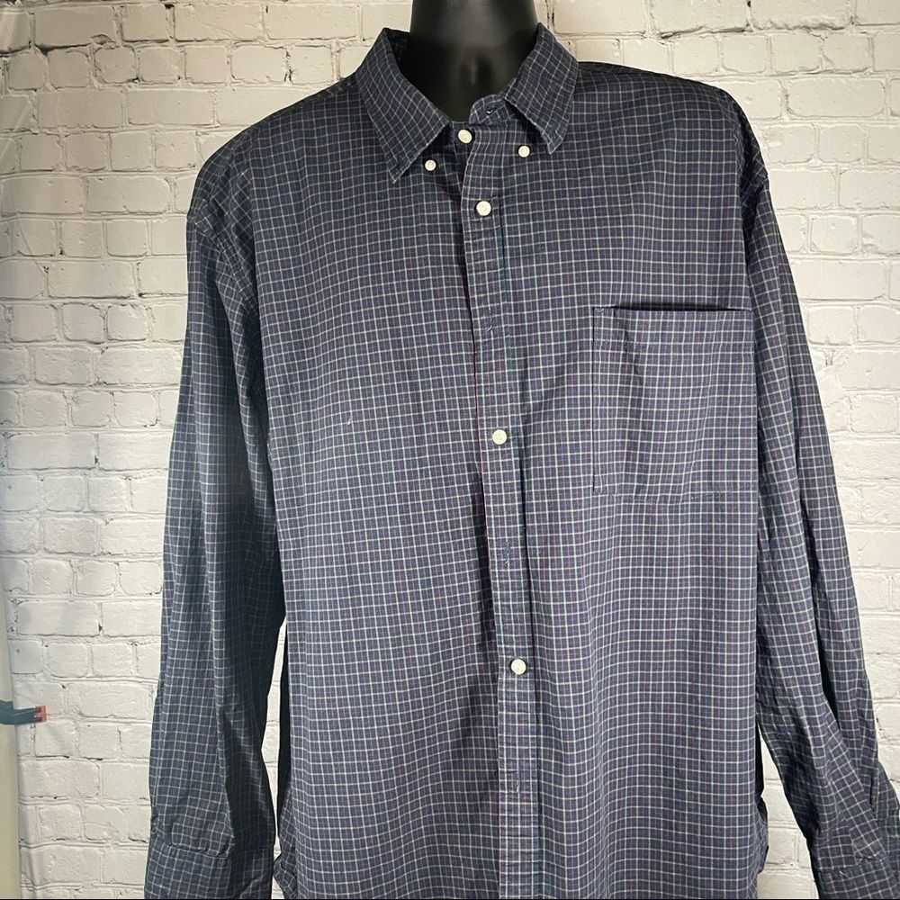 Men’s Foundry Button Down Shirt Size XXL